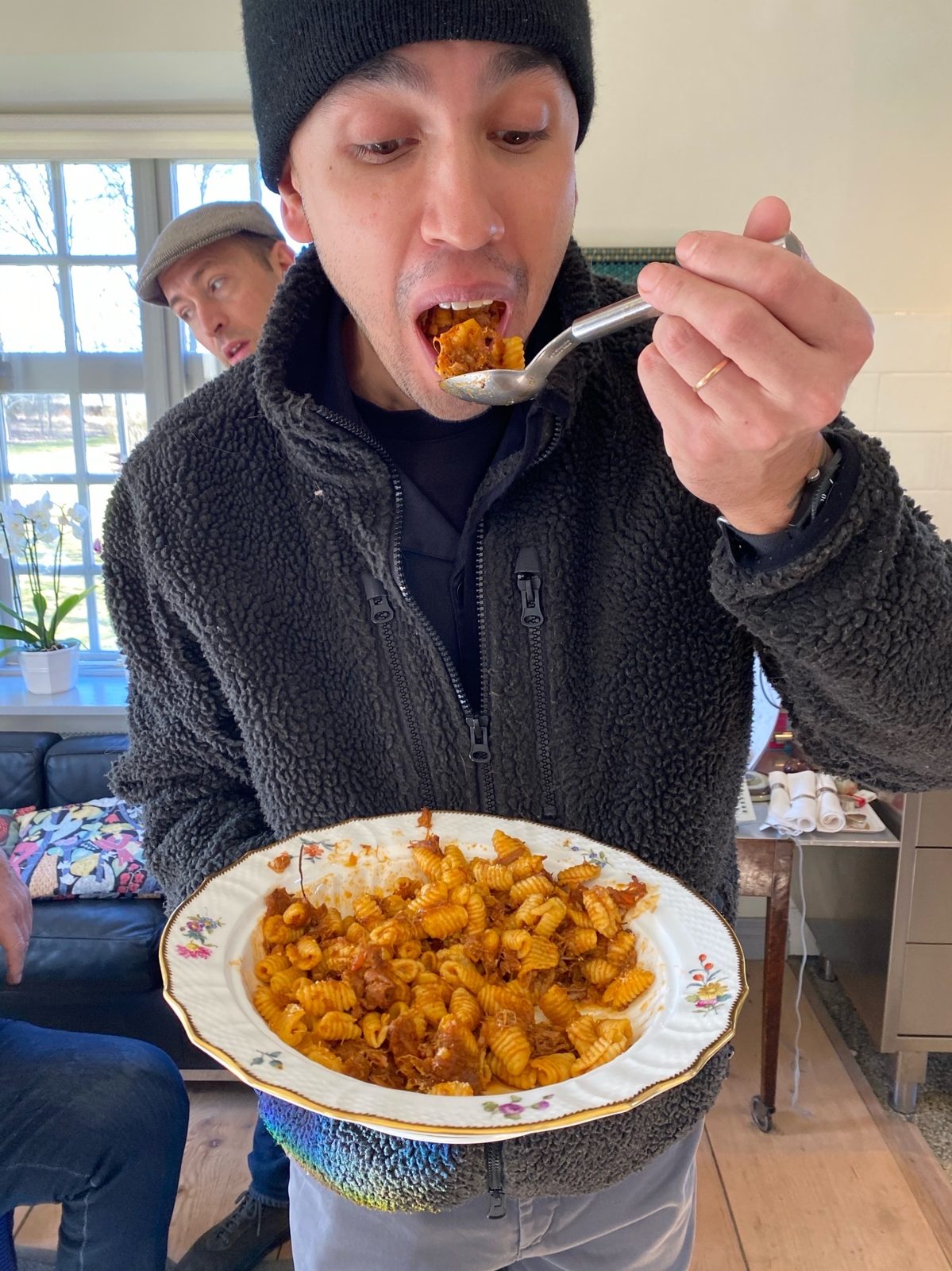 Tasting pasta with ragù